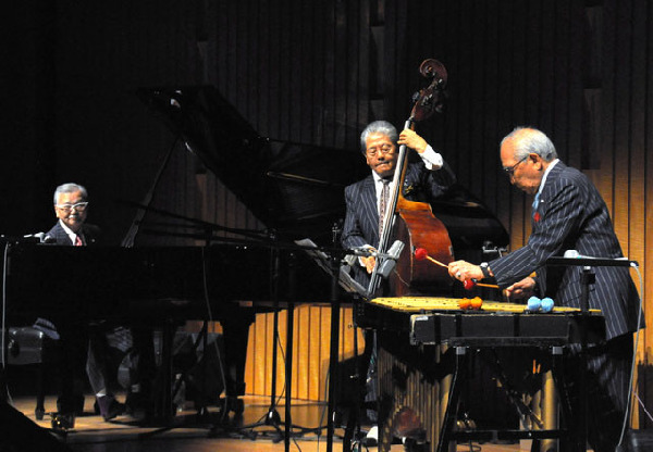 日本一乐队成员平均年龄达82岁 获吉尼斯认定