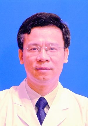 中华医学会泌尿外科学分会候任主委,泌尿外科主任黄健教授副院长,普