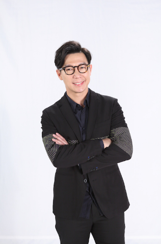 《隐藏的歌手》,这周迎来马来西亚歌手"阳光暖男"品冠