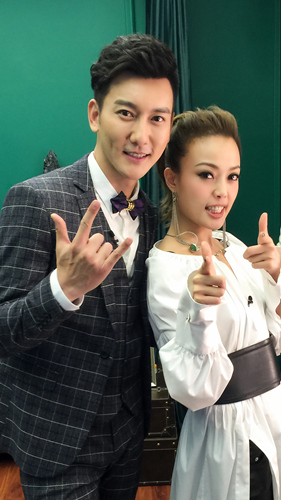 《我是歌手》容祖儿火力全开 王若麟晒搞怪萌照