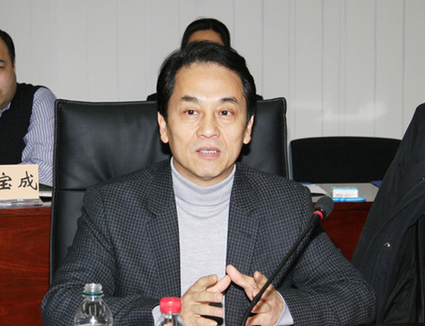 副校长,城市水资源与水环境国家重点实验室主任任南琪院士讲话