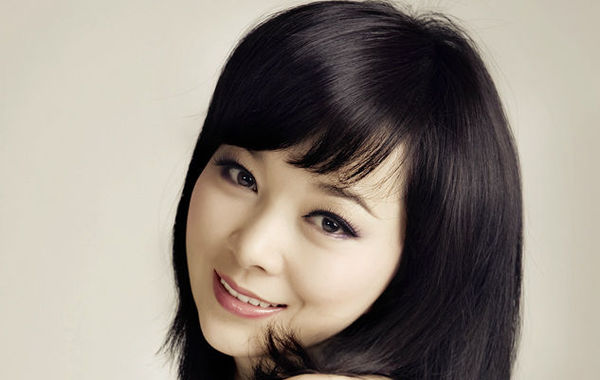 歌手赵雅萱出生年月图片