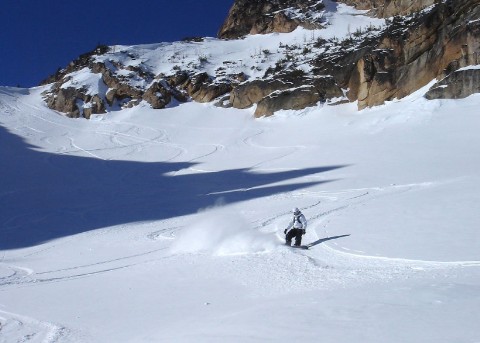 驼山滑雪场图片