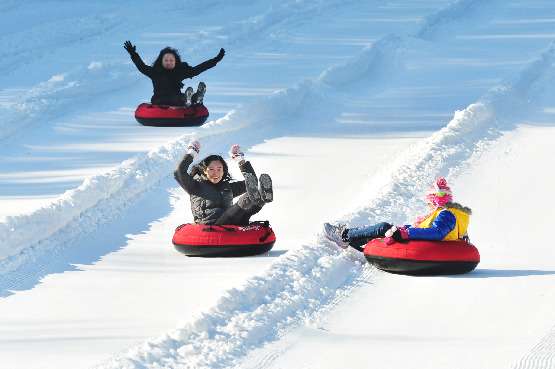 超级奶爸金海湖冰雪嘉年华让你热雪沸腾