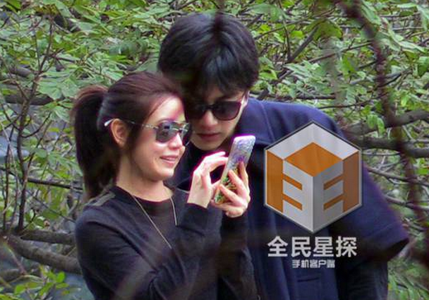 陈妍希陈晓台湾首合体牵手回家见父母