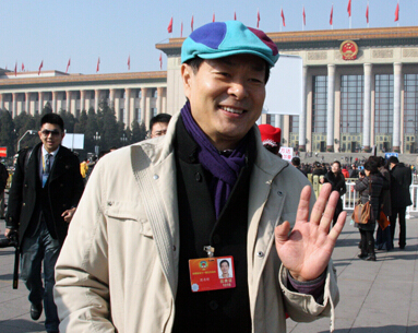 全国政协委员,演员濮存昕提前向大会连续请假7天