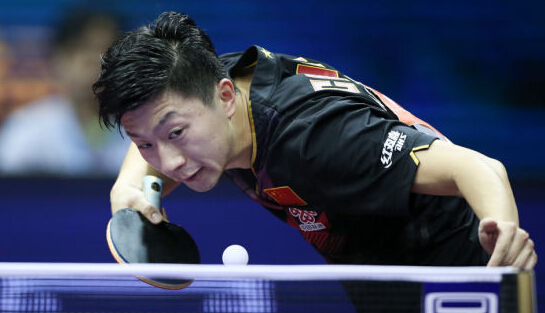 世乒赛-马龙再丢一局4-1十连胜朱世赫 率先晋级8强
