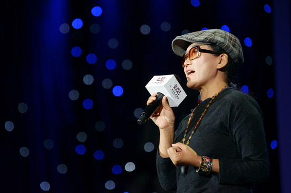 赵丽华:不会写诗的画家不是好段子手