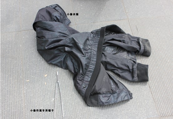 记者拍摄到的小偷作案工具  吴超 摄