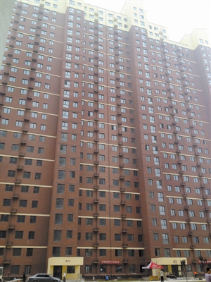 实际层高为26层的"香格今典"楼盘二号楼.新华社记者 舒静 摄