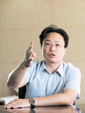 湖南环保科技产业园党工委书记杜旭辉.陈飞 摄