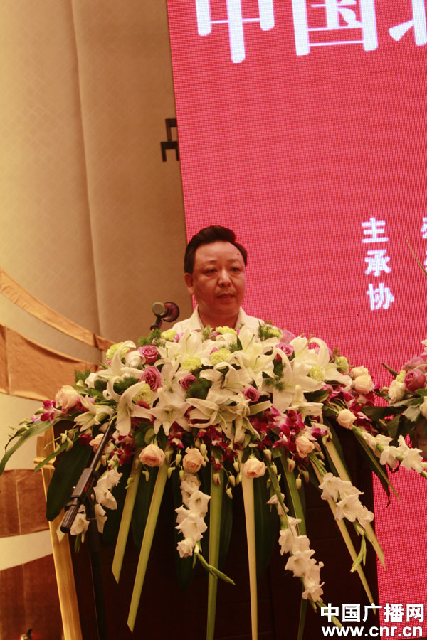图为秦皇岛北戴河新区工委书记,管委主任李学民致辞.