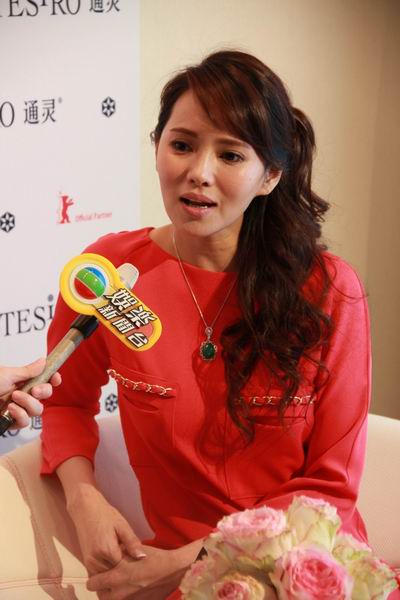 唯美伊能静柏林做完美4c女人显独特内涵