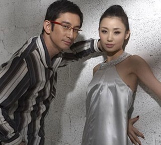 吴启华:2007年9月8日,长春,香港明星吴启华在长春香格里拉迎娶长春