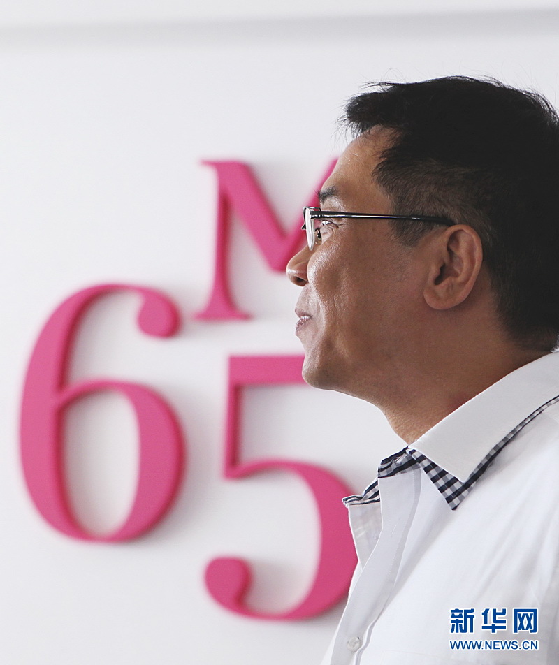 5月23日,在法国戛纳,中国香港导演关锦鹏出席论坛活动.