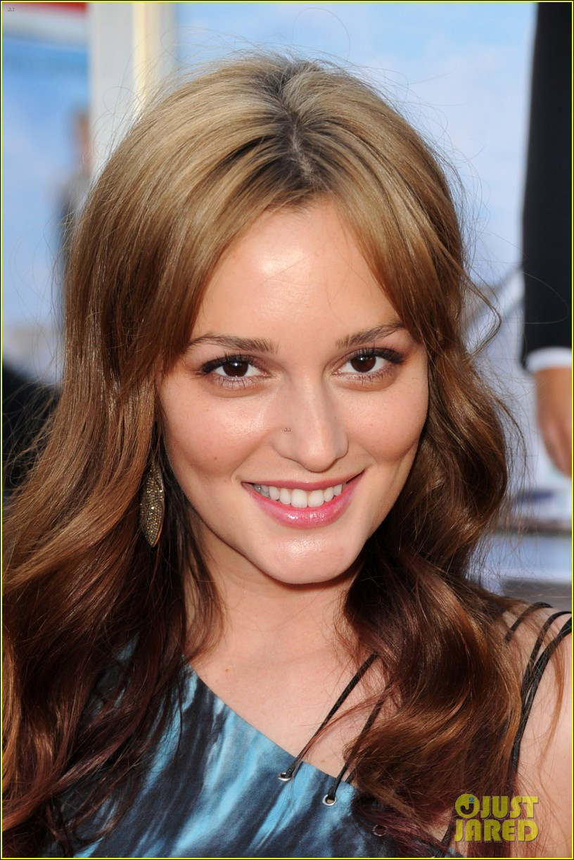 《爸爸的好儿子》加州首映 莉顿?梅斯特甜美亮相(高清)