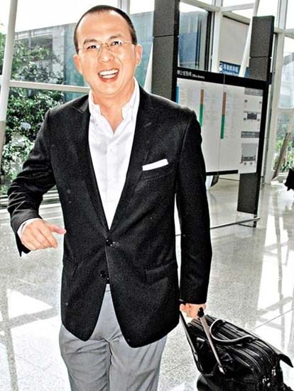 李泽楷李泽楷关联女星:梁洛施,真正加留奈,罗爱欣背景:《福布斯》"大