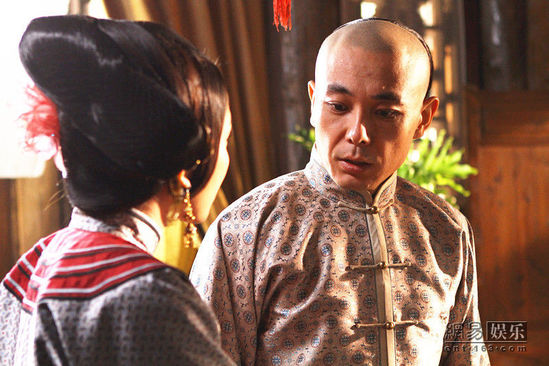 《菊花醉》剧照曝光 刘子赫扮演书生气质儒雅