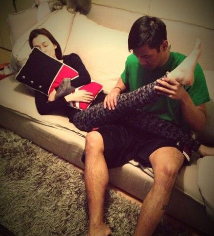 陈建州为范玮琪揉大腿温馨表白甜蜜跨末日图