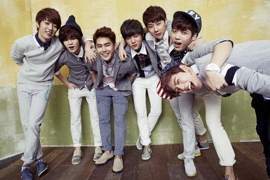 韩团infinite十月广州开唱 勤练中文与歌迷交流